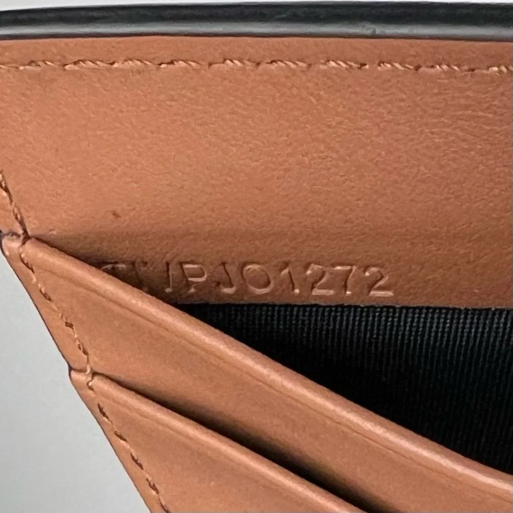 Burberry card holder